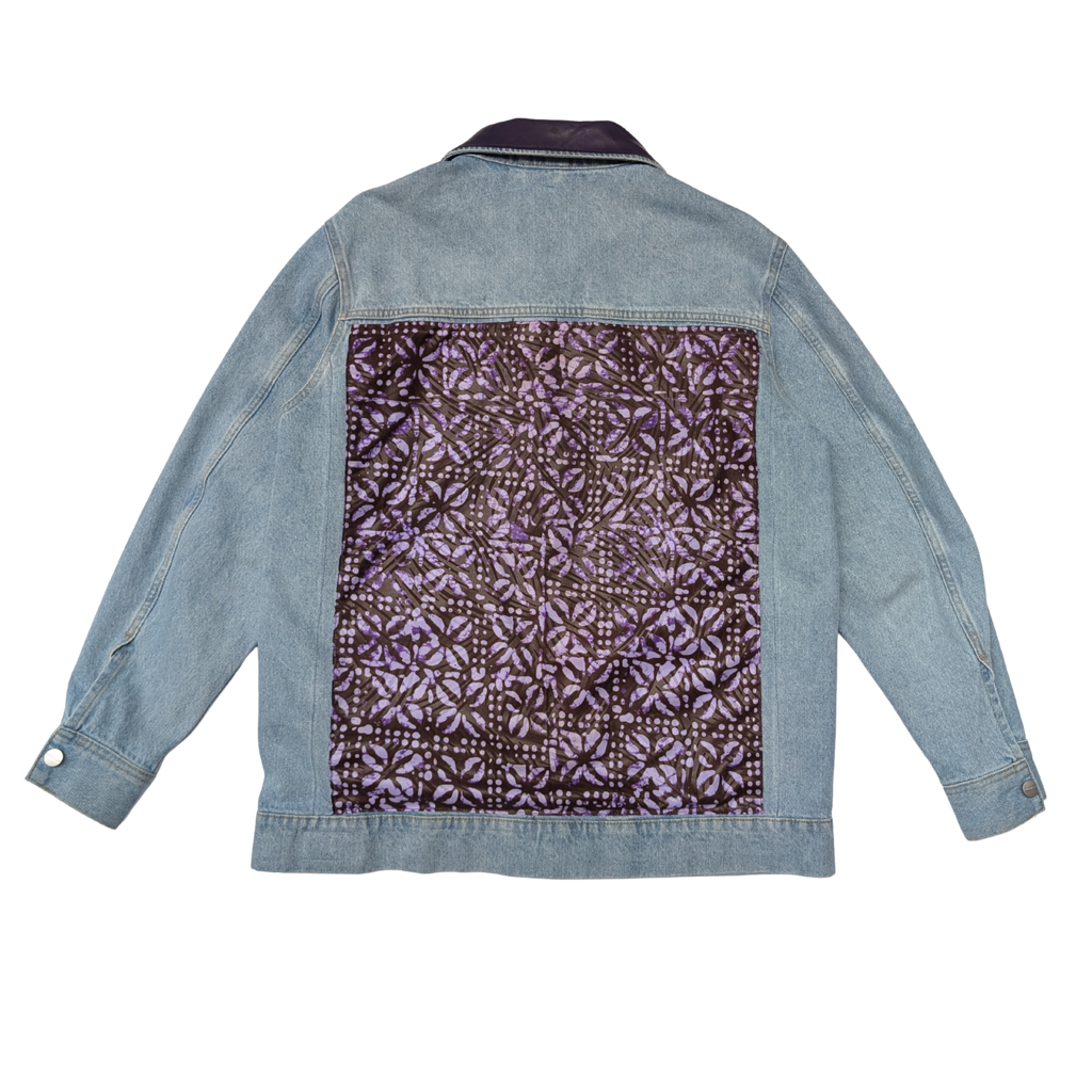 VESTE EN DENIM À FLEURS VIOLETTES - PIÈCE UNIQUE